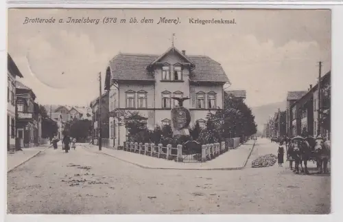66938 Ak Brotterode am Inselsberg Kriegerdenkmal 1914