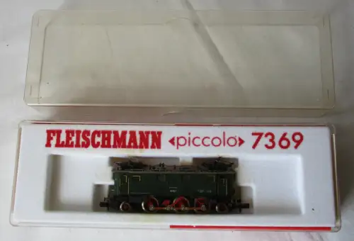 Fleischmann 7369 E-Lok BR 132 101-7 der DB grün in OVP (152972)