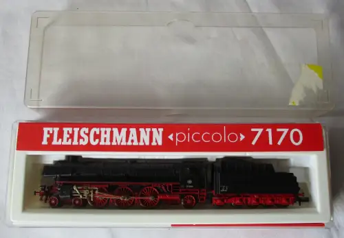 Fleischmann piccolo 7170 BR 011 066-8 Schlepptenderlok DB Lokomotive OVP /141141