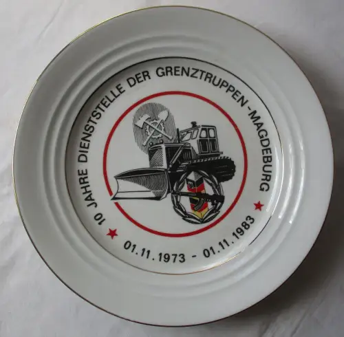 DDR Ehrenteller 10 Jahre Dienststelle der Grenztruppen Magdeburg 1983 (104160)