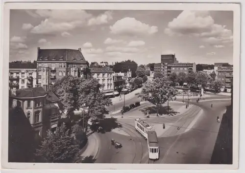 08367 Ak Hamburg - Winterhuder Marktplatz mit Straßnebahn 1939