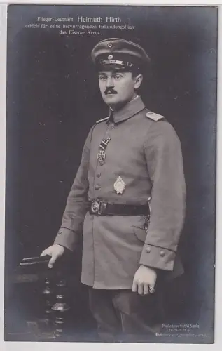 39593 Ak Fliegerleutnant Helmuth Hirth mit EK II & Fliegerabzeichen um 1917