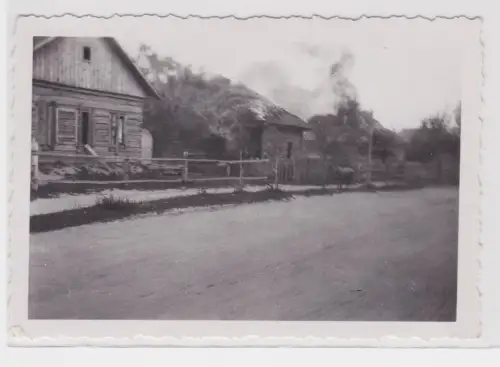 62255 Wehrmacht Foto Zerstörung des Ortes Gorodnja bei Tschernigow Sept. 1941