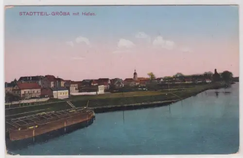 66054 Ak Stadtteil-Gröba (Riesa) mit Hafen um 1930