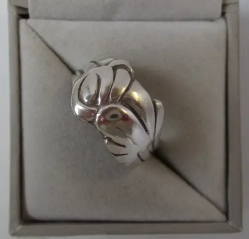 eleganter 925er Sterling Silber Ring mit stilisierten Händen (125848)