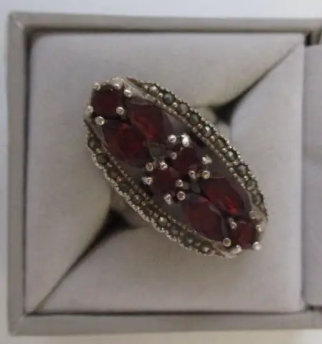 charmanter 925er Sterling Silber Ring Granatschmuck Böhmen (124169)