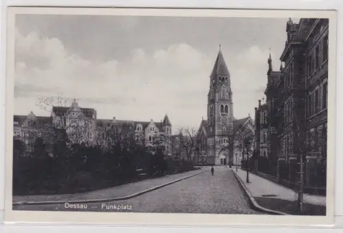 20756 Ak Dessau Funkplatz um 1920