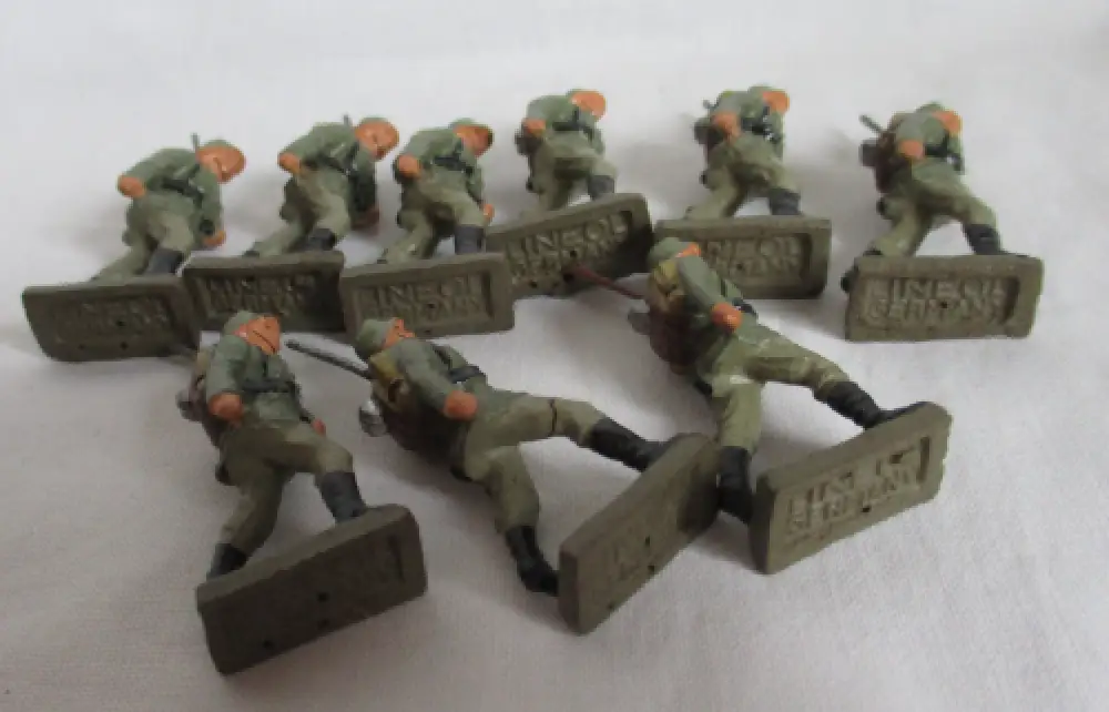 24 Lineol Figuren 4cm Reiter Musikanten Infanterie Luftwaffe (117197) 7
