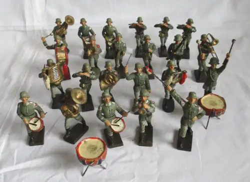 23 Lineol Elastolin Figuren 7,5cm Musikanten Soldaten Musikkapelle 2.WK (163109)