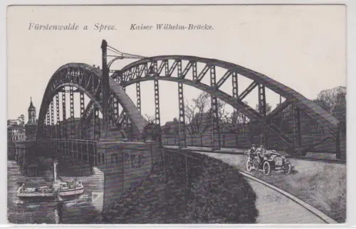 80466 Ak Fürstenwalde a Spree. Kaiser Wilhelm-Brücke. um 1930