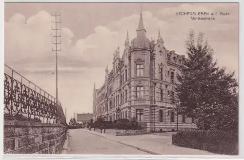 34888 Ak Oschersleben an der Bode Moltkestrasse um 1920