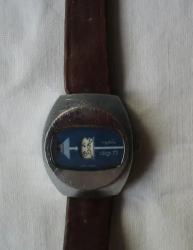 Ruhla digi 73 Armbanduhr DDR Handaufzug Scheibenuhr (163232)