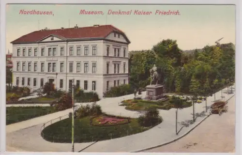 36502 Ak Nordhausen, Museum, Denkmal Kaiser Friedrich. um 1930