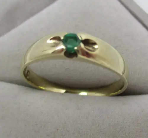 eleganter Ring 333er Gold mit Smaragd Edelstein (163214)