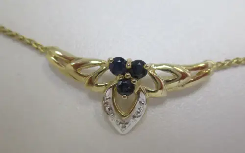 elegante 333er Gold Halskette Collier mit Saphir + Diamant Anhänger (107669)