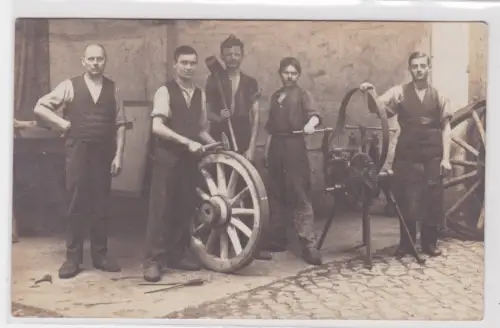 77334 Foto Ak Naumburg Stellmacher Handwerker um 1910