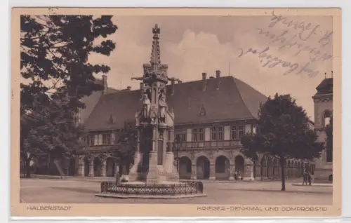 05518 Ak Halberstadt. Krieger-Denkmal und Domprobstei. 1930