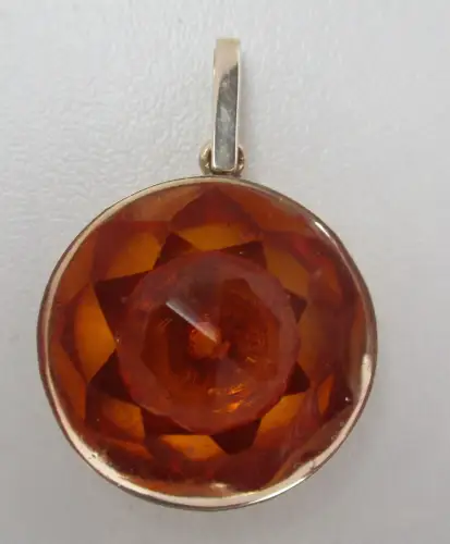 eleganter 333er Gold Kettenanhänger mit orangenem Schmuckstein (102507)