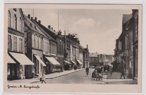95576 Ak Gnoien i. M. - Langestraße. 1943