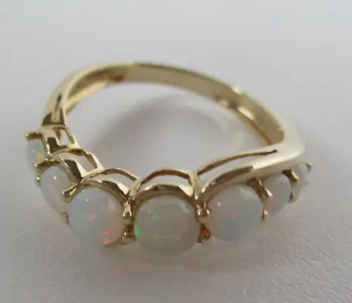 eleganter 585er Gold Damen Ring mit 7 Opal Edelsteinen (158203)