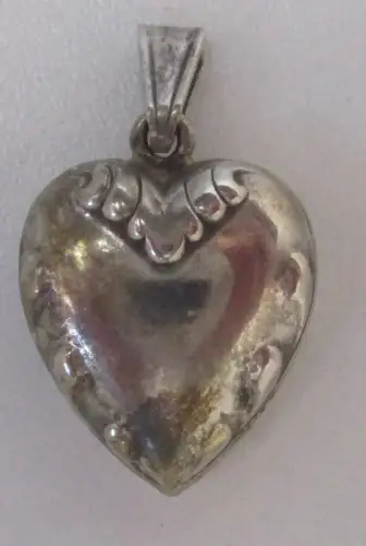 eleganter 835er Silber Kettenanhänger in Herzform (102995)