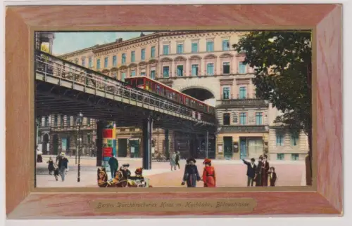 42286 Ak Berlin. Durchbrochenes Haus m. Hochbahn, Bülowstrasse. um 1930