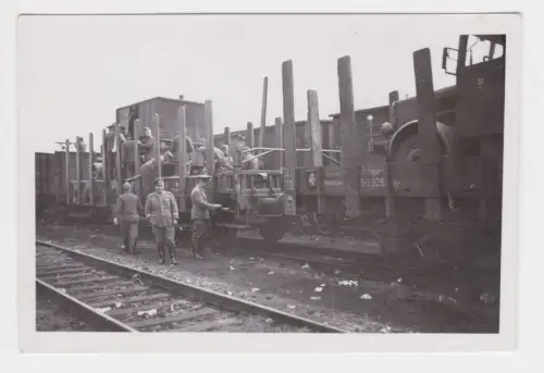 92841 Original Foto Bahnverladung deutscher Soldaten im 2.Weltkrieg