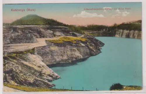 11659 Ak Rüdersdorf . Kalkberge (Mark) Ueberschwemmter Tiefbau mit Hohe Halde.