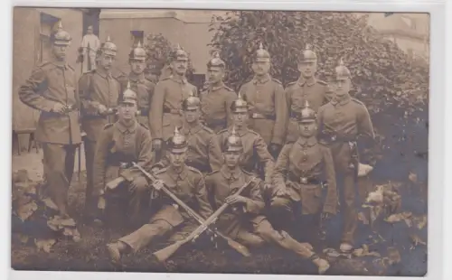 908641 Foto Ak Leisnig sächsische Soldaten mit Pickelhaube 1914