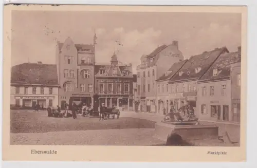 50653 Ak Marktplatz in Eberswalde. 1928