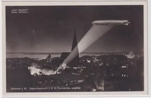 95470 Ak Luftschiff "Graf Zeppelin" über Schwerin in Meckl. 1929