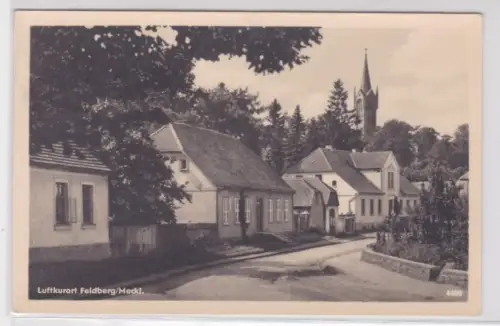 909384 Ak Luftkurort Feldberg/ Meckl. - Straßenpartie um 1940