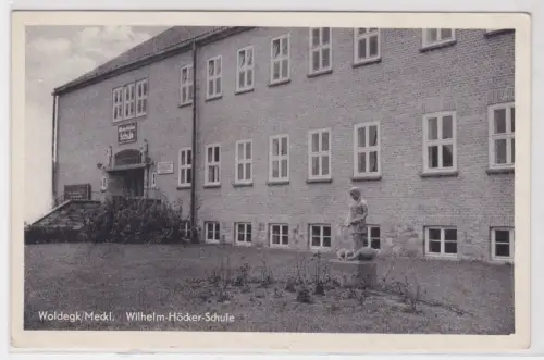 909389 Ak Woldegk/ Meckl. - Wilhelm-Höcker-Schule  1963
