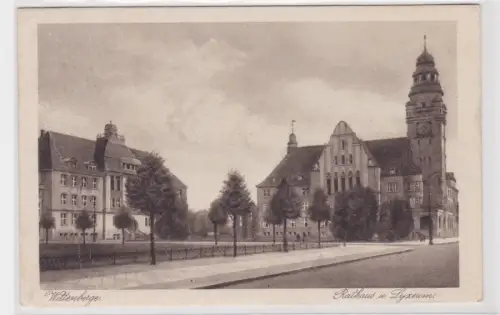 909272  Ak Wittenberge Rathaus u. Lyxeum. 1930