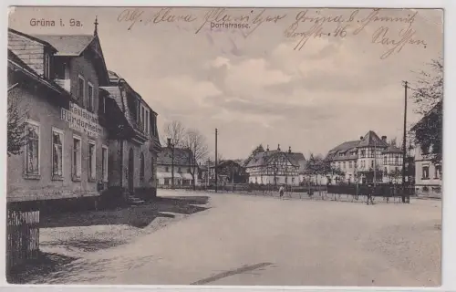 903810 Feldpost Ak Grüna in Sachsen Dorfstraße mit Restaurant Bürgerheim 1916