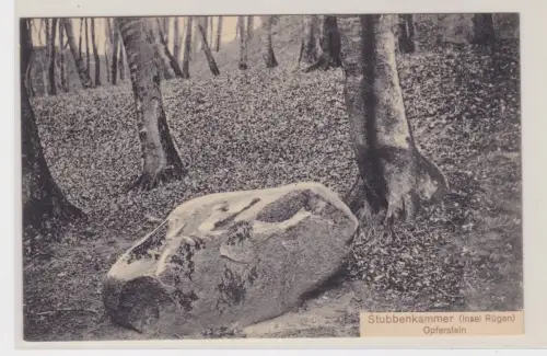 908664 Ak Stubbenkammer (Insel Rügen) Opferstein. um 1940
