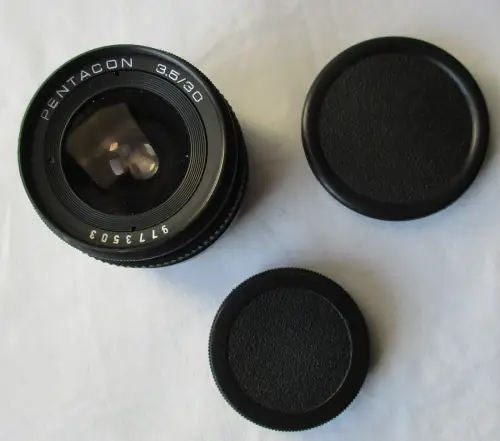Objektiv Pentacon 3.5/30 Bajonett Made in GDR Köcher Etui Foto Kamera (134746)