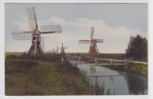 61253 Ak  Wilster. Marschlandschaft, Entwässerungsmühlen. 1933