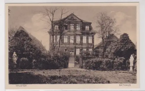 90990 Ak  Wilster. Rathaus. um 1940