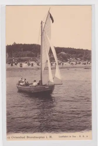 10349 Ak Ostseebad Brunshaupten i. M. Lustfahrt in See H. B. 14. um 1930