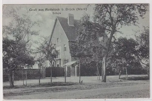 907089 Ak Gruß aus Rottstock bei Brück (Mark) Schule um 1913