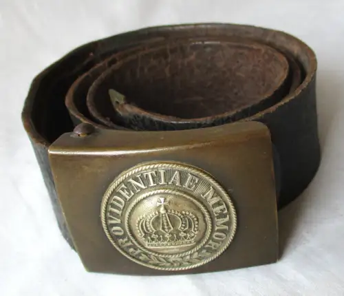 Koppelschloß "PROVIDENTIALE MEMOR" Sachsen mit Koppel Länge etwa 95 cm (136264)