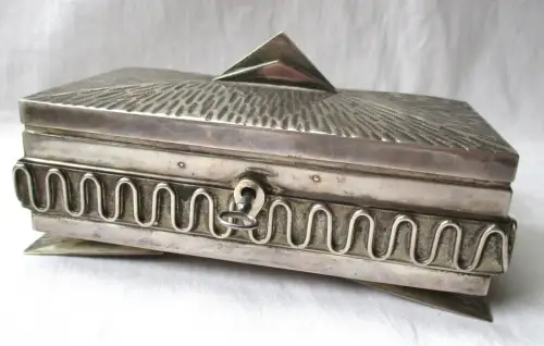 800er Silber Schatulle im Art Déco Stil mit Verschluss Handarbeit (119494)