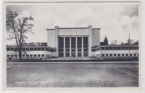 909373 AK Dresden. Hygiene-Museum. 1933