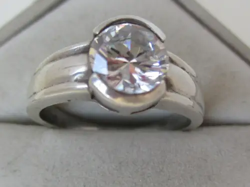 traumhafter 925er Silber Damen Ring mit großem weißen Solitär Stein (114293)