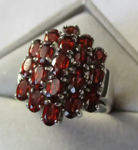 Ring 19 geschliffene Granaten 925 Silber rhodiniert Vintage 90er silver (163280)