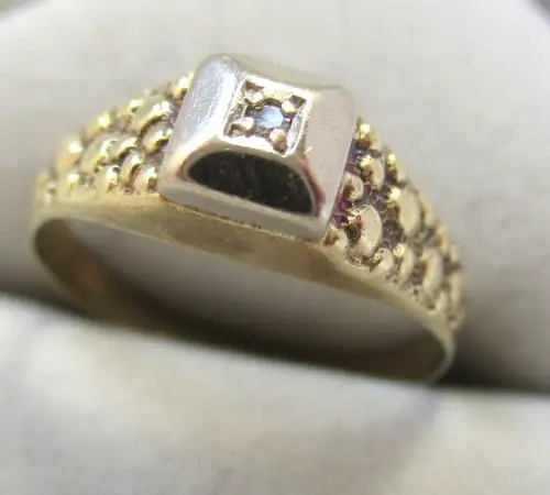 charmanter 333er Gold Damenring mit winzigem Diamant (116955)