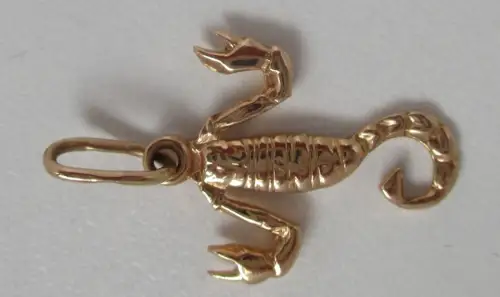 hochwertiger 583er Gold Ketten Anhänger Sternzeichen Skorpion (141578)