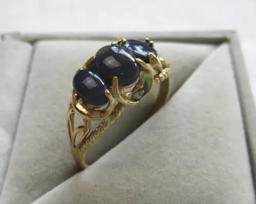 eleganter 375er Gold Damen Ring drei blauen Turmalin-Cabochons (104594)