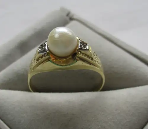 hübscher 585er Gold Damen Ring mit Perle und 2 kleinen Diamanten (119280)